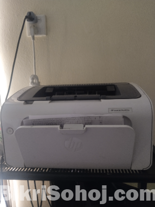 HP laser jet pro M12a